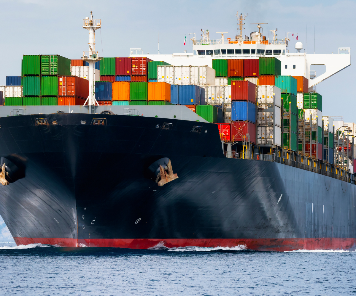 Container Falls Into the Sea – Who Is Responsible?