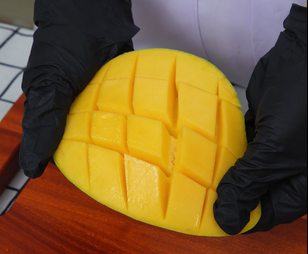 Goce Cornstarch – Super Easy Mango Cake Recipe