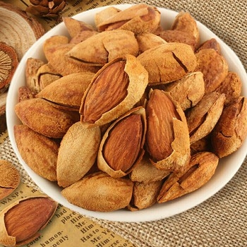 Is eating almonds good?