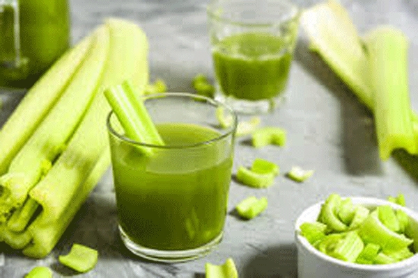 Celery powder for healthy skin and beautiful physique
