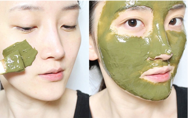 Ingredients to make the best green tea mask for acne