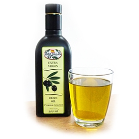 Extra virgin olive oil from spain