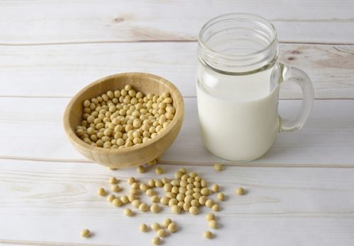 Bột đậu nành - lợi ích vàng cho sức khỏe và sắc đẹp 